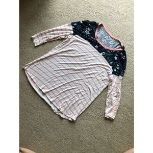 Floral Striped 3/4 Sleeved Top